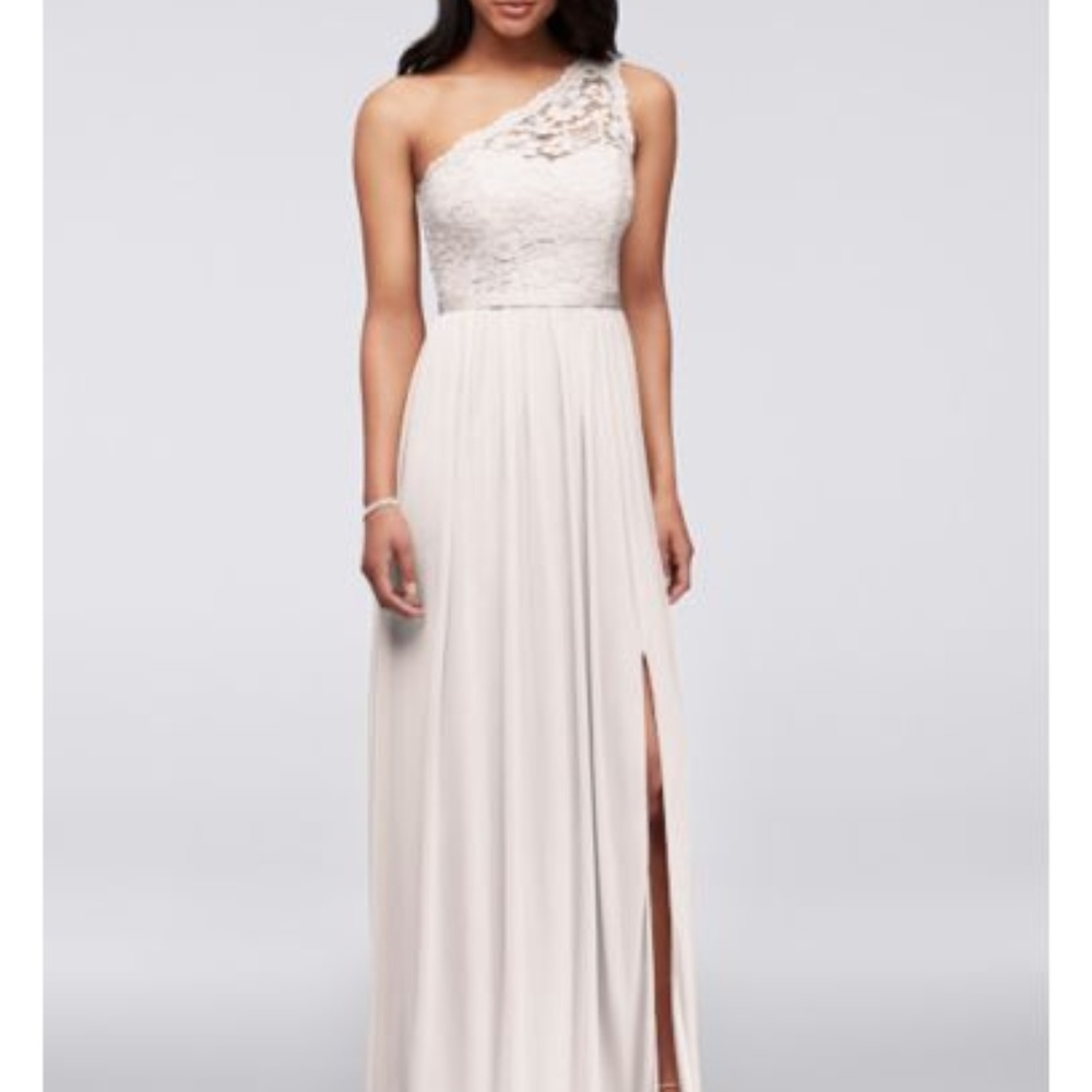 David's Bridal One-Shoulder Lace Bridesmaid Dress in Petal Pink Size 2